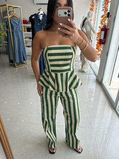Green striped set