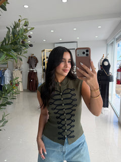 Napoleonic-style olive top