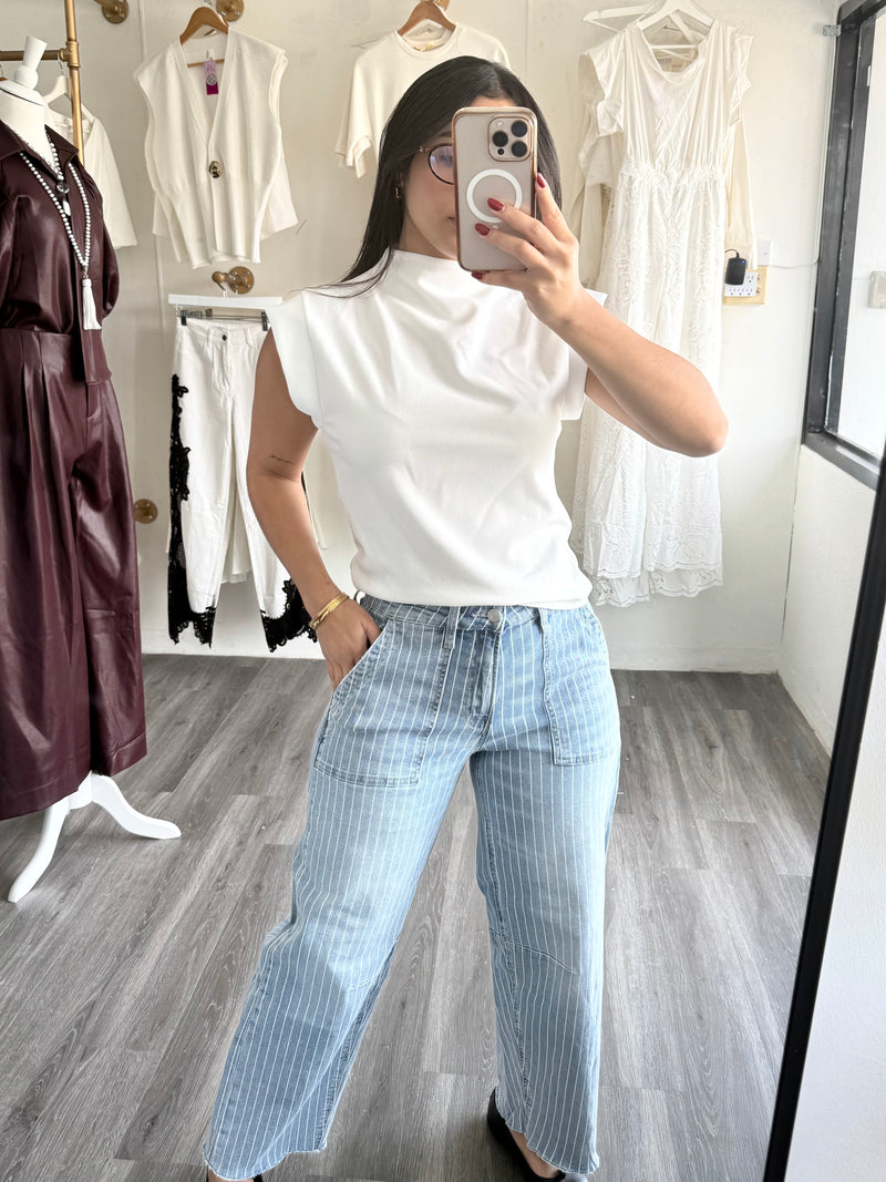 Stripe barrel jean