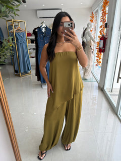Strapless top & balloon pants
