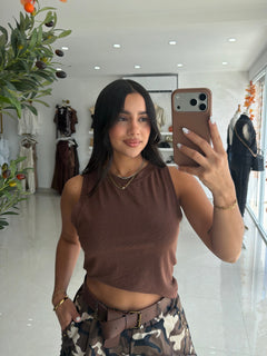 Brown basic top