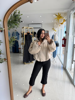 Capri pants