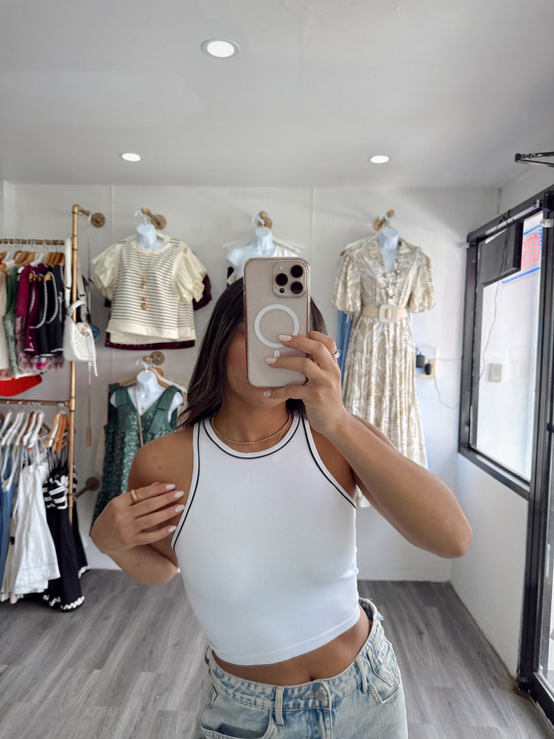 Basic top