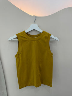 Basic tops