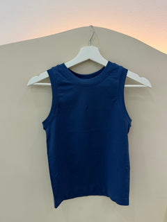 Basic tops